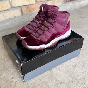 Jordan 11 "Heiress Velvet" Night Maroon Men’s Size 9 / Women’s Size 11